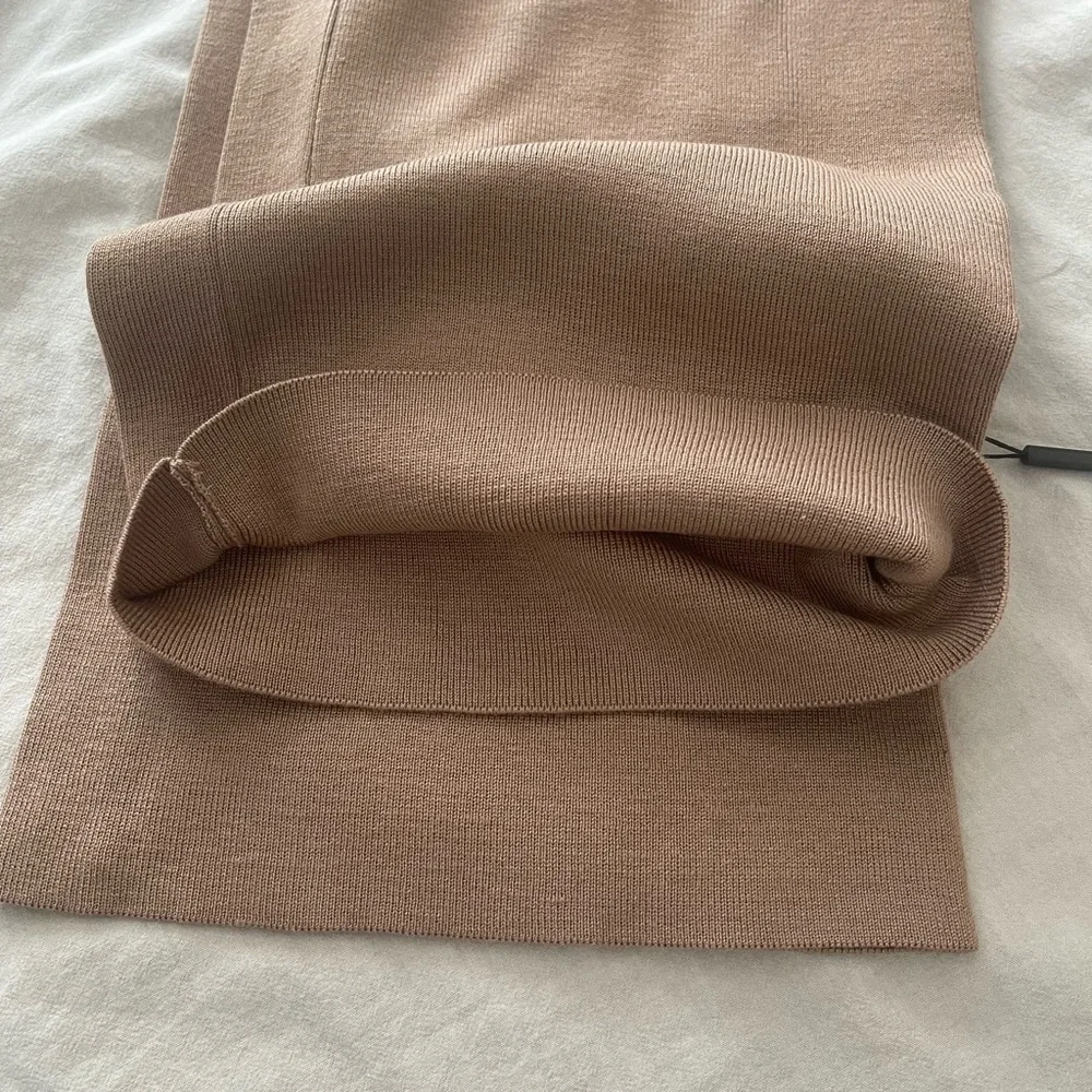 Calvin Klein women’s knit comfy wide leg pants - Picture 5 of 9